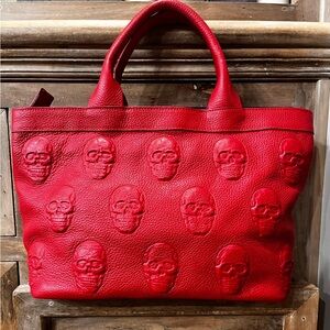 IO Pelle Mousse Rouge Red 3D Embossed Skull Tote Bag Medium Top Zip Leather